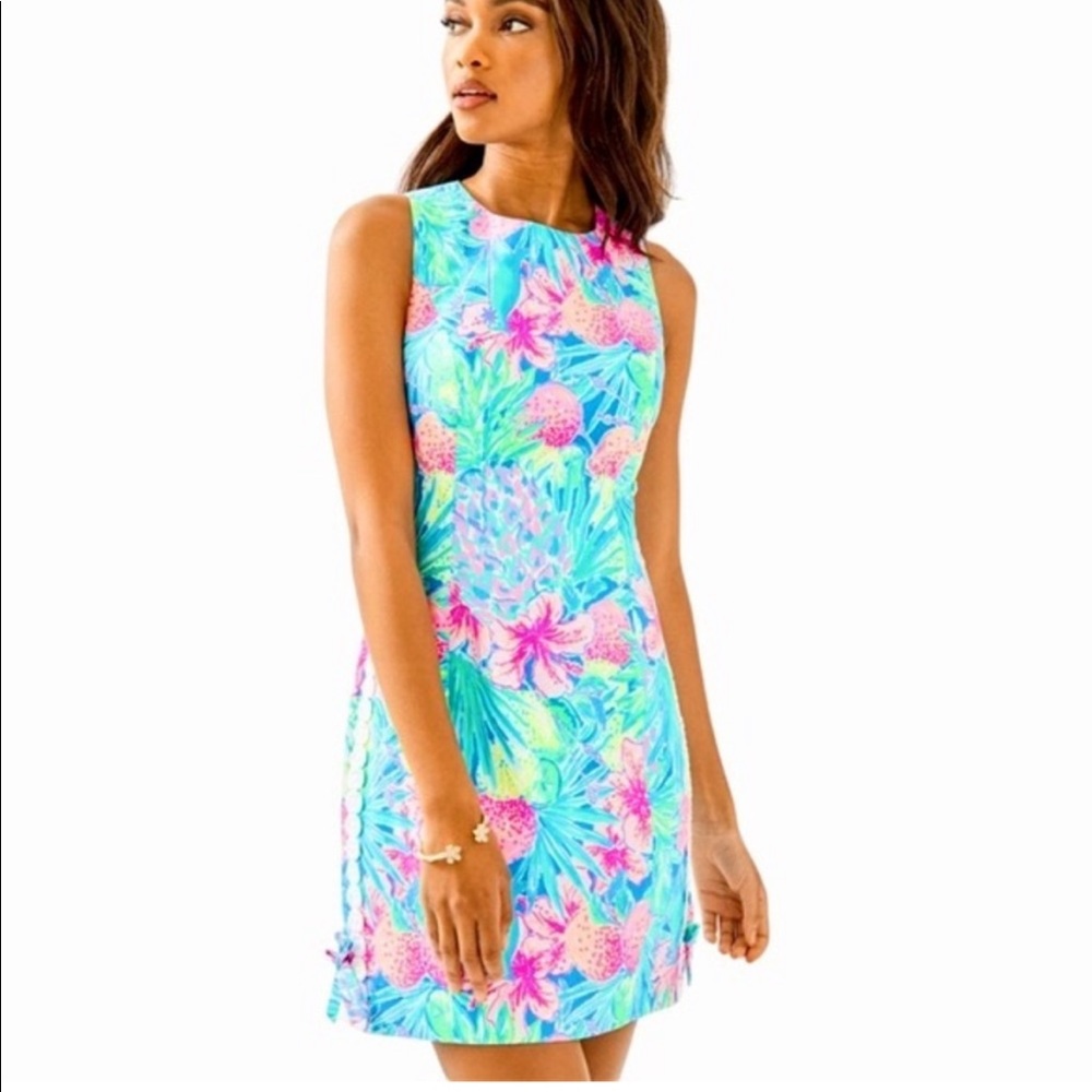 Worn two times, Lilly Pulitzer Mila stretch shift swizzle in size 4